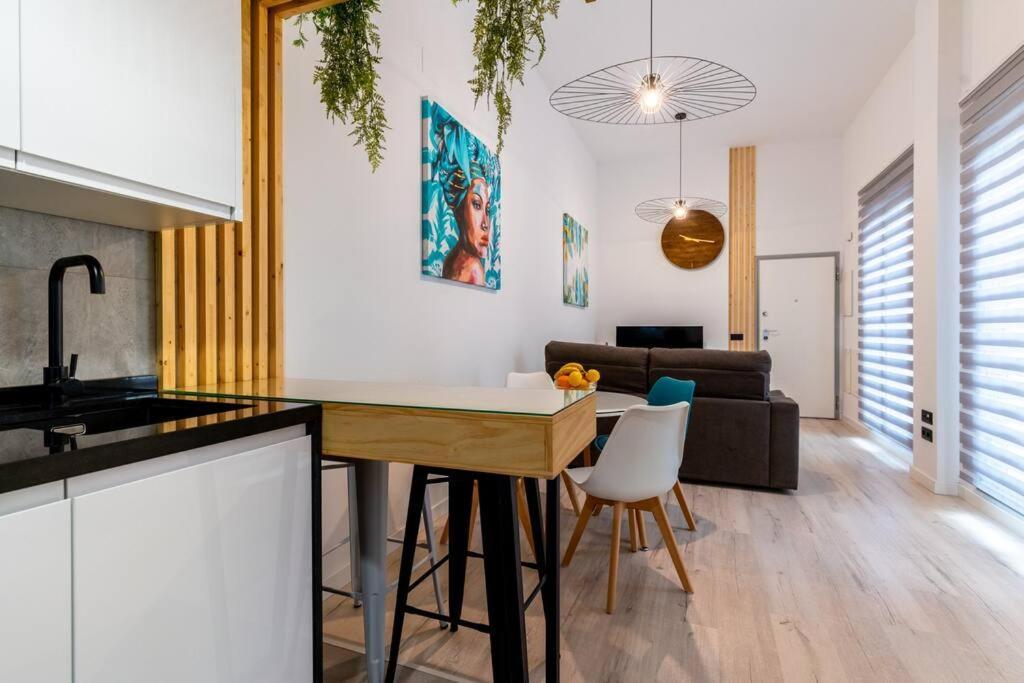 Gb Apartamento Corazon De Sevilla Goyeneta St ภายนอก รูปภาพ